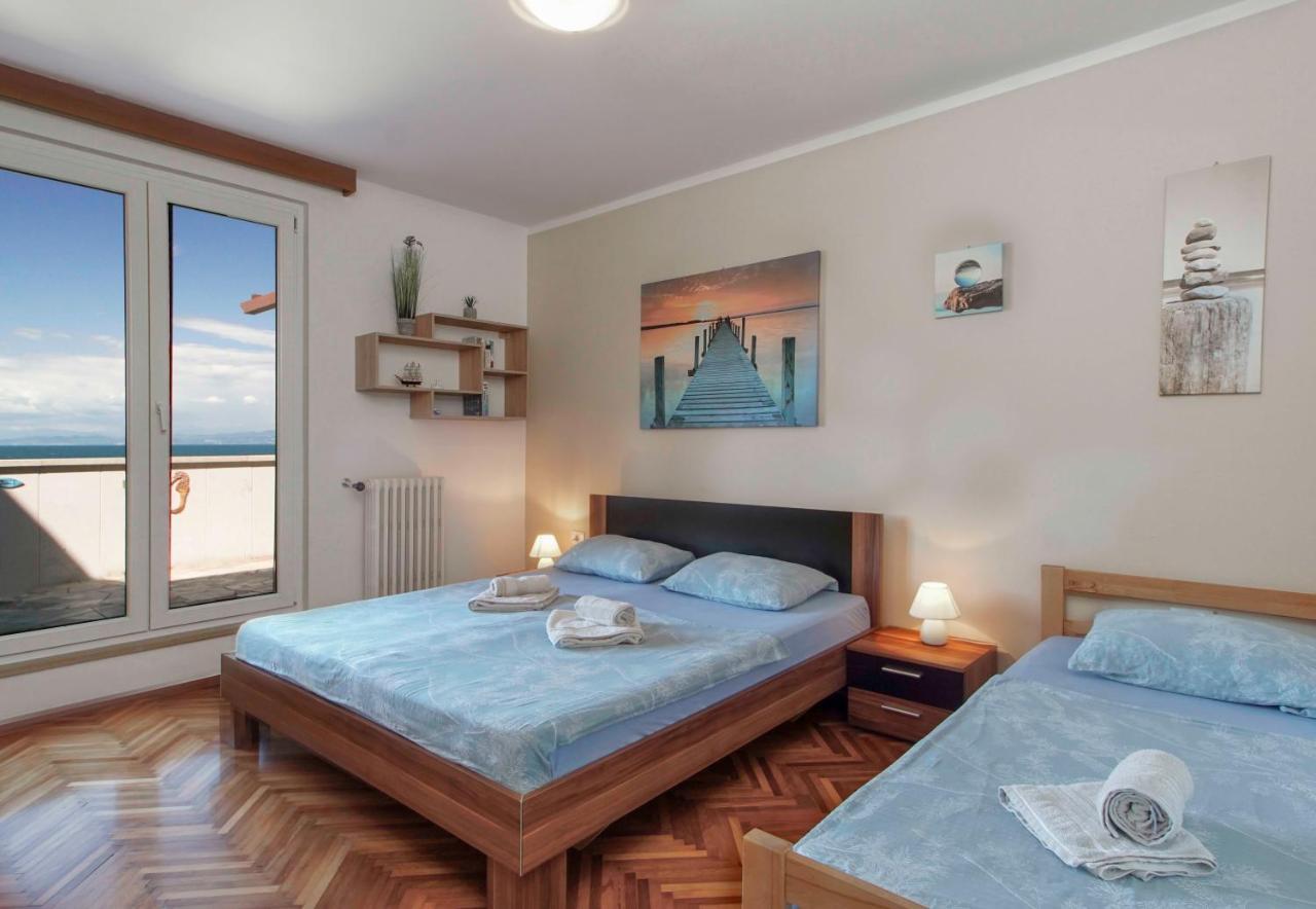 Apartmaji Pri Bosi Nogi イゾラ エクステリア 写真